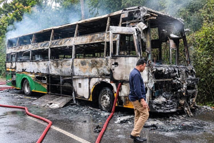 ಬೆಂಗಳೂರಿಂದ ಸಾಗರಕ್ಕೆ ತೆರಳುತ್ತಿದ್ದ ಸ್ಲೀಪರ್ ಬಸ್‌ಗೆ ಬೆಂಕಿ